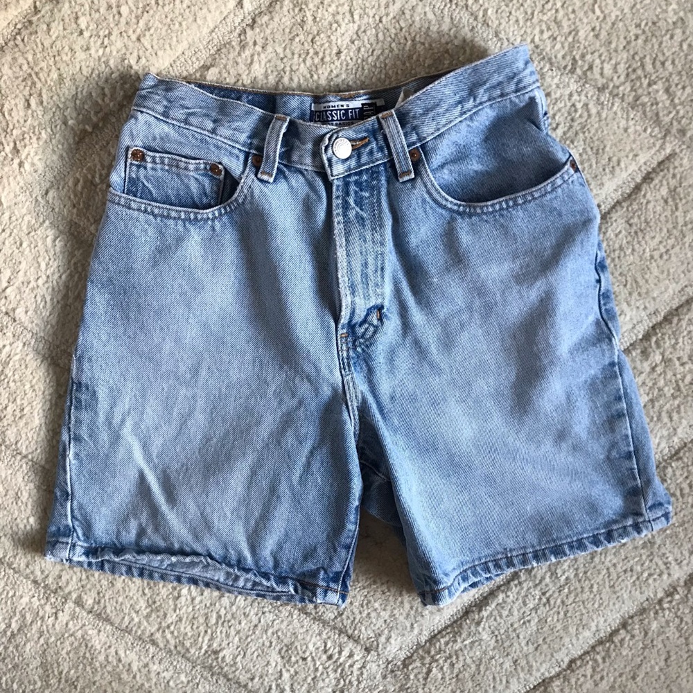 Gap Classic Fit Denim Shorts